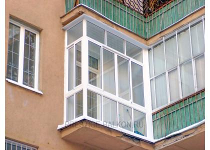 Французское остекление балкона алюминиевыми окнами от пола до потолка в Долгопрудном